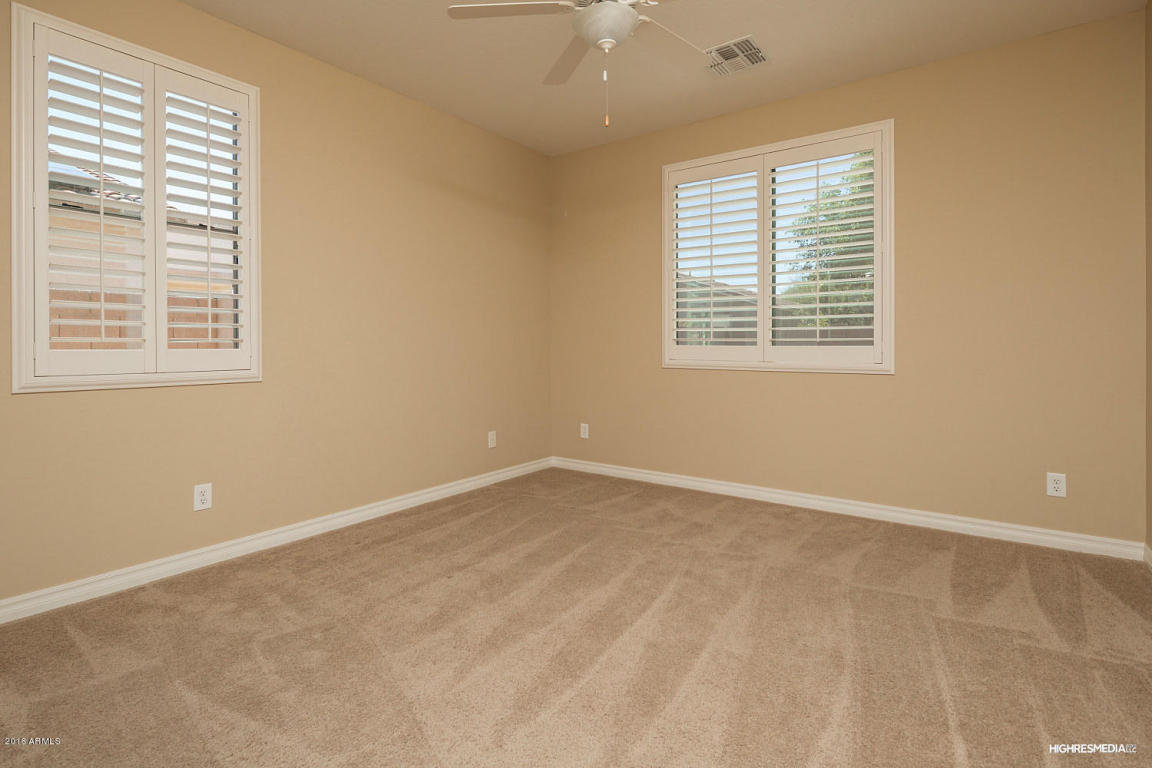 2437 E Lodgepole Dr, Gilbert, AZ 85298 photo 5