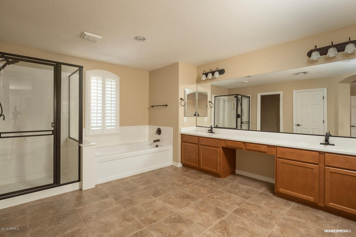 2437 E Lodgepole Dr, Gilbert, AZ 85298 photo 17