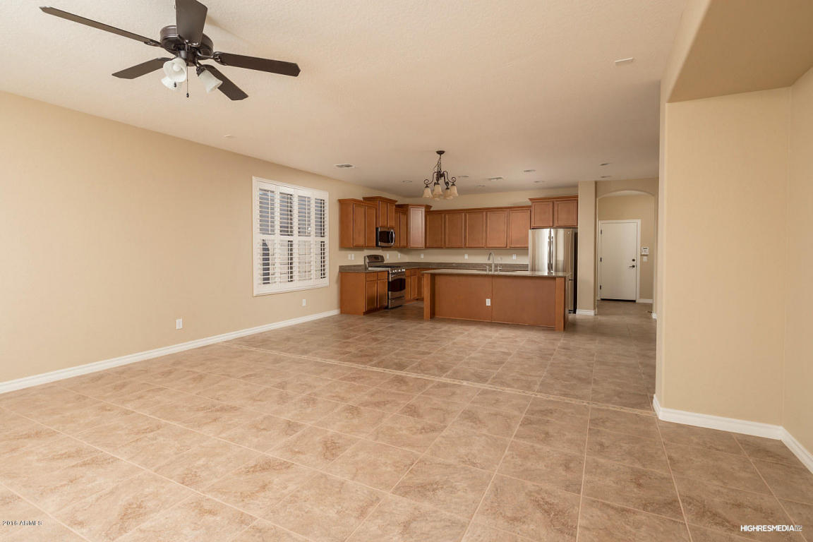2437 E Lodgepole Dr, Gilbert, AZ 85298 photo 9