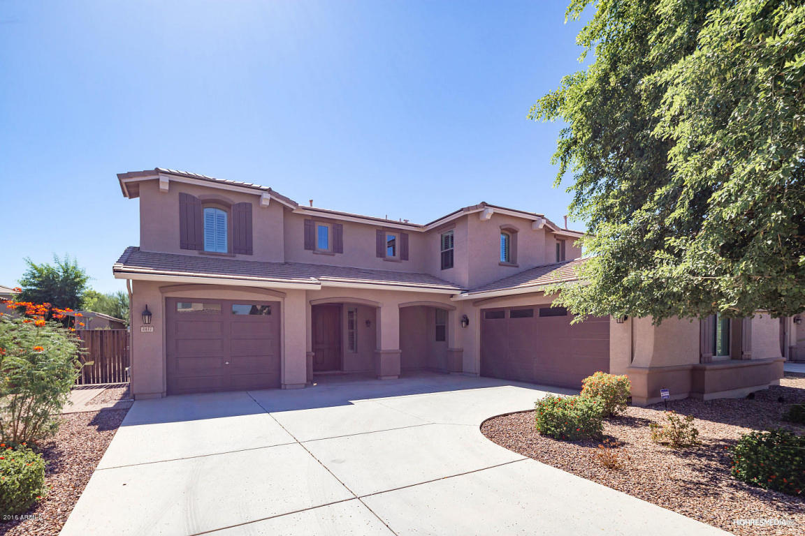 2437 E Lodgepole Dr, Gilbert, AZ 85298 photo 1
