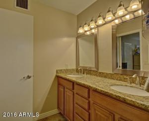 2455 E Leonora St, Mesa, AZ 85213 photo 27