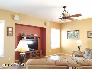 9413 E Mendoza Ave, Mesa, AZ 85209 photo 3