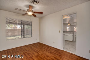 3805 E Desert Flower Ln, Phoenix, AZ 85044 photo 10