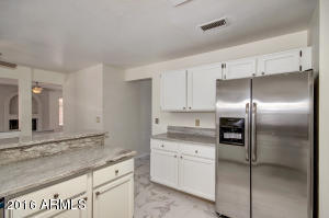 3805 E Desert Flower Ln, Phoenix, AZ 85044 photo 15