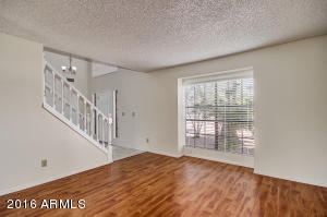 3805 E Desert Flower Ln, Phoenix, AZ 85044 photo 11