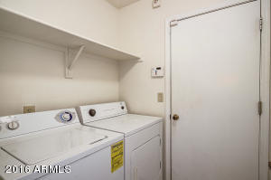 3805 E Desert Flower Ln, Phoenix, AZ 85044 photo 5