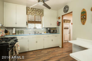 1507 E Pinchot Ave, Phoenix, AZ 85014 photo 9