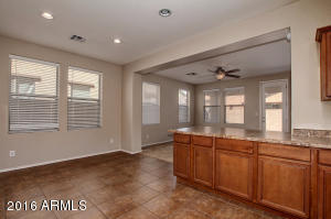 2143 S Colt Dr, Gilbert, AZ 85295 photo 10