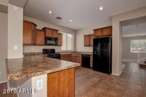 2143 S Colt Dr, Gilbert, AZ 85295 photo 8
