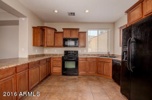 2143 S Colt Dr, Gilbert, AZ 85295 photo 9