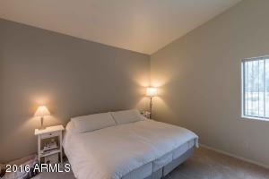 7208 S 32nd Pl, Phoenix, AZ 85040 photo 4