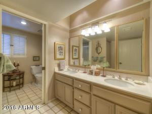 4448 E Camelback Rd #15, Phoenix, AZ 85018 photo 20