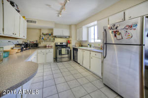 814 W 19th St, Tempe, AZ 85281 photo 5