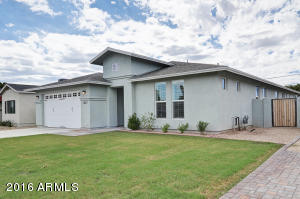 1833 E Turney Ave, Phoenix, AZ 85016 photo 3