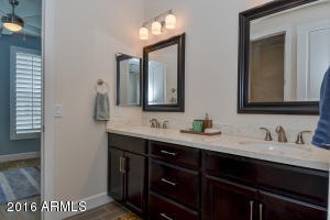 1833 E Turney Ave, Phoenix, AZ 85016 photo 10