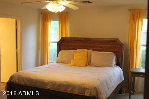 3018 W Donner Dr, Phoenix, AZ 85041 photo 9