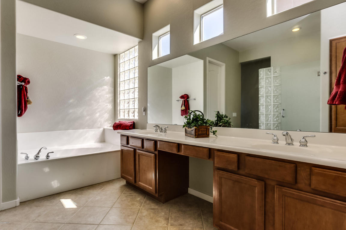 1822 E Latona Rd, Phoenix, AZ 85042 photo 22