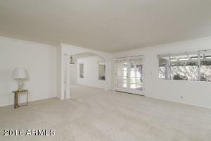 128 E Myrtle Ave, Phoenix, AZ 85020 photo 6