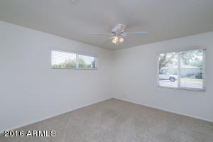 128 E Myrtle Ave, Phoenix, AZ 85020 photo 17