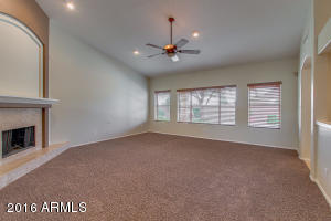  6108 W Saguaro Park Ln, Glendale, AZ 85310 photo 17