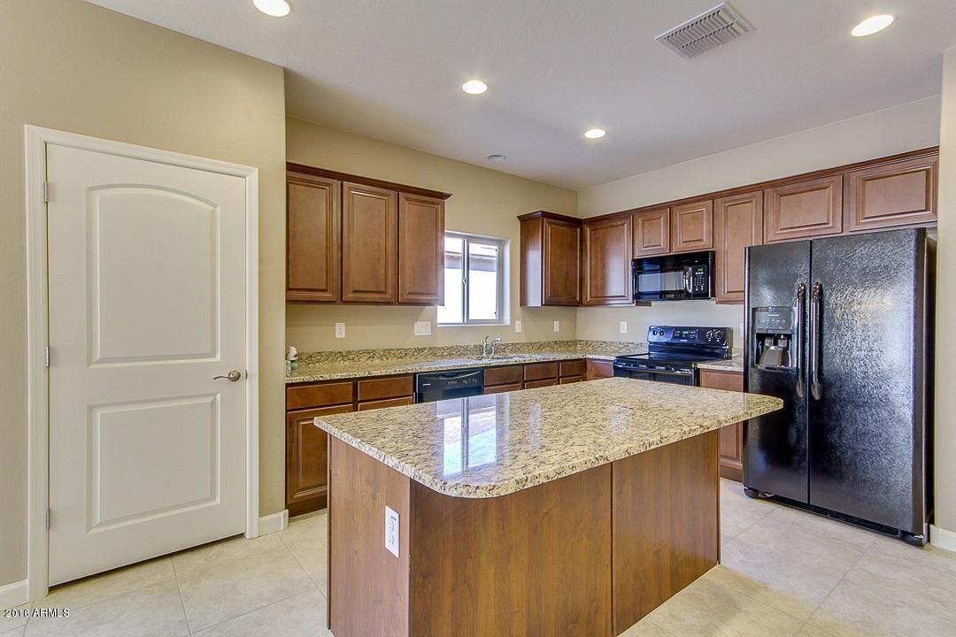 3422 E Captain Dreyfus Ave, Phoenix, AZ 85032 photo 4