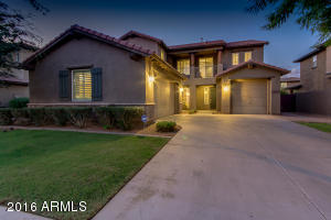 3520 E Comstock Dr, Gilbert, AZ 85296 photo 1