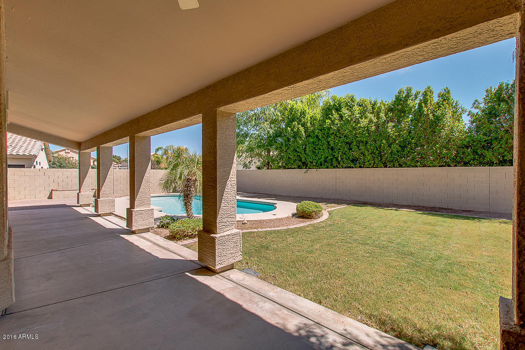 331 S Surfside Dr, Gilbert, AZ 85233 photo 53