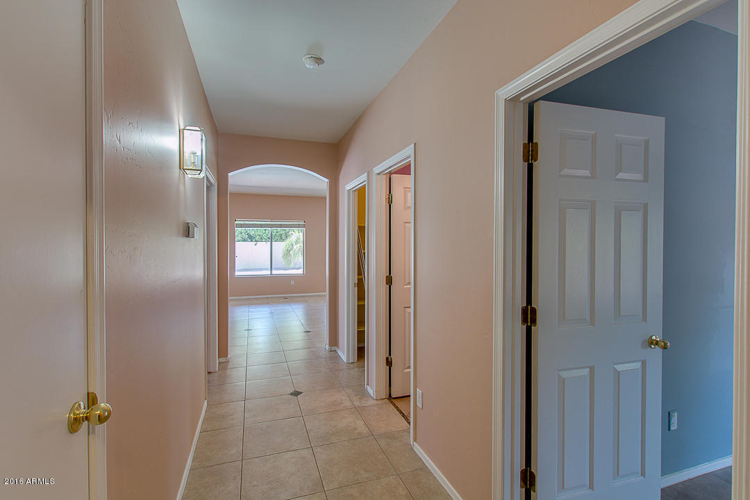 331 S Surfside Dr, Gilbert, AZ 85233 photo 46