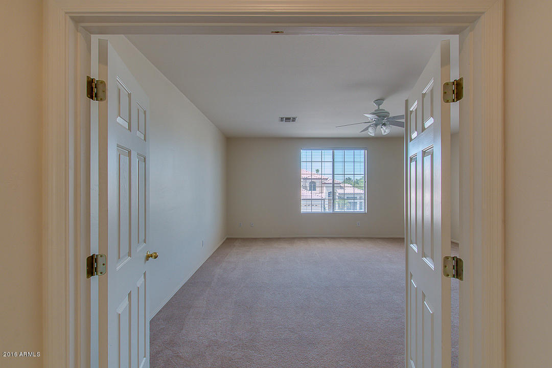 331 S Surfside Dr, Gilbert, AZ 85233 photo 40