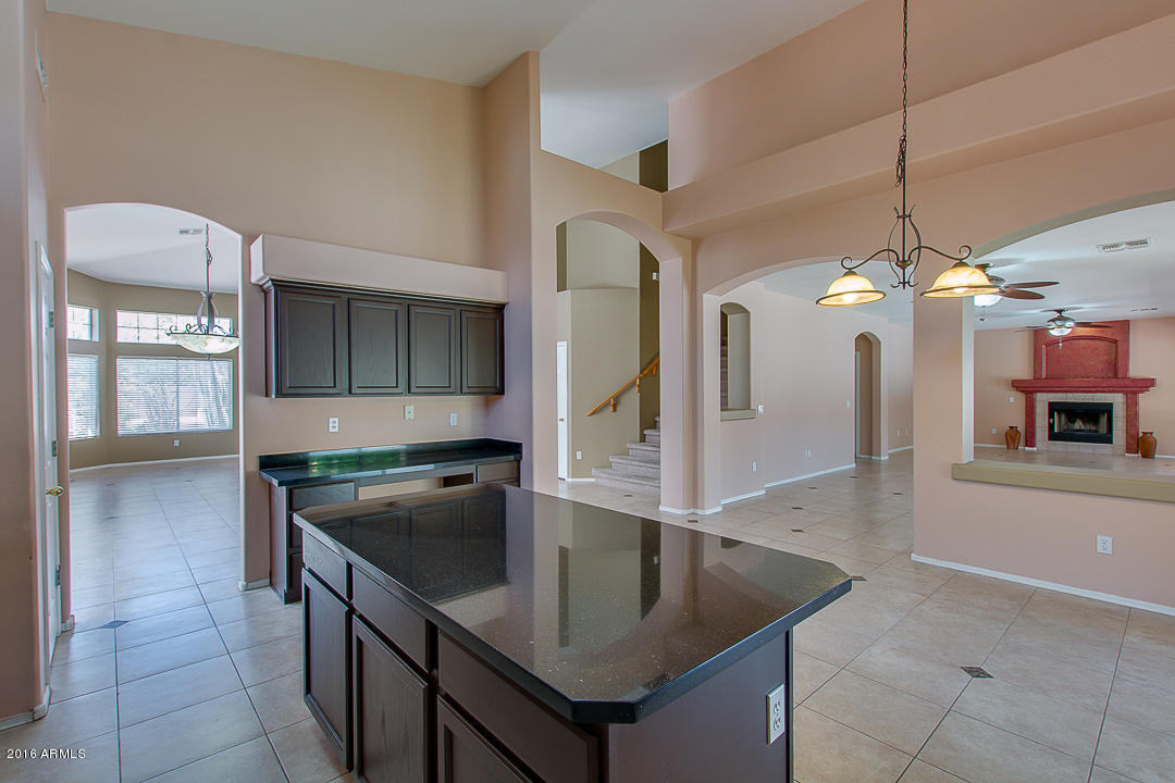 331 S Surfside Dr, Gilbert, AZ 85233 photo 17