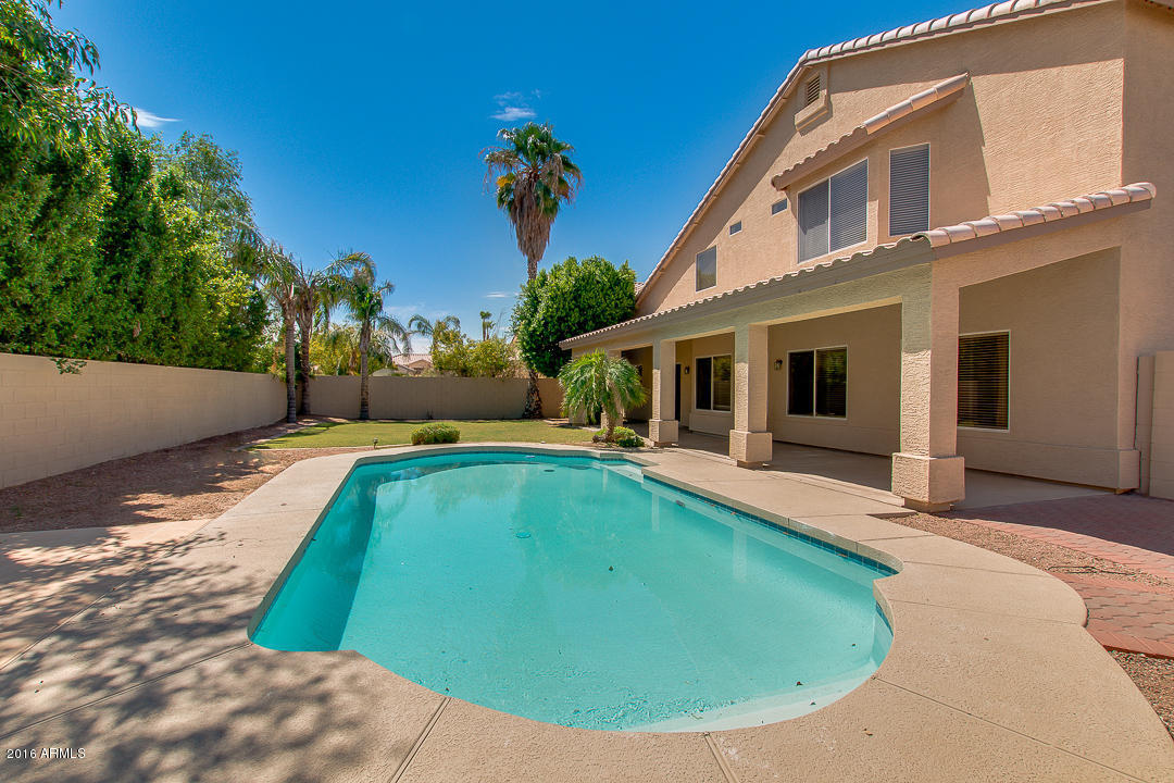 331 S Surfside Dr, Gilbert, AZ 85233 photo 58