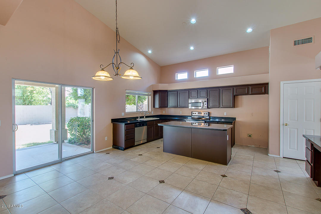 331 S Surfside Dr, Gilbert, AZ 85233 photo 20