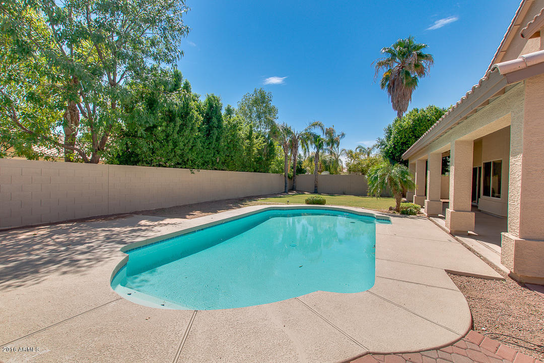 331 S Surfside Dr, Gilbert, AZ 85233 photo 59