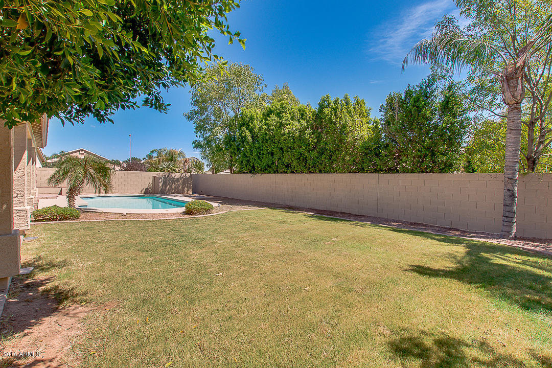 331 S Surfside Dr, Gilbert, AZ 85233 photo 55