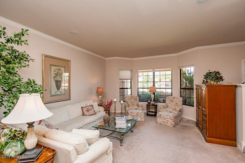 109 E Citation Ln, Tempe, AZ 85284 photo 6