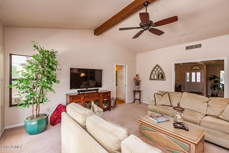 109 E Citation Ln, Tempe, AZ 85284 photo 10