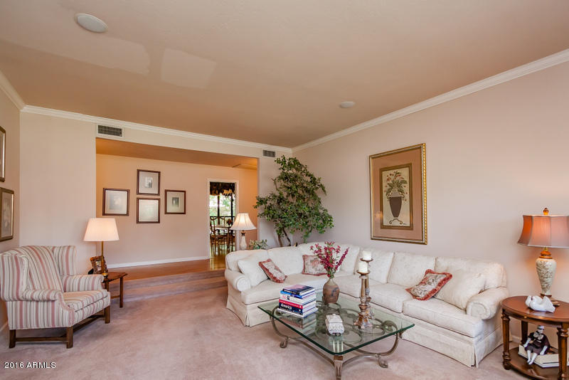 109 E Citation Ln, Tempe, AZ 85284 photo 7