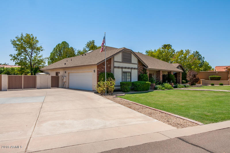 109 E Citation Ln, Tempe, AZ 85284 photo 3