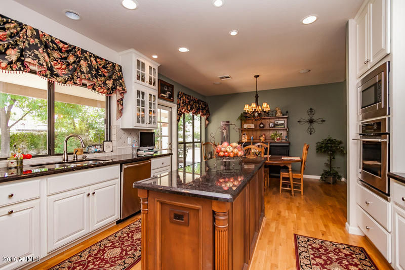 109 E Citation Ln, Tempe, AZ 85284 photo 18