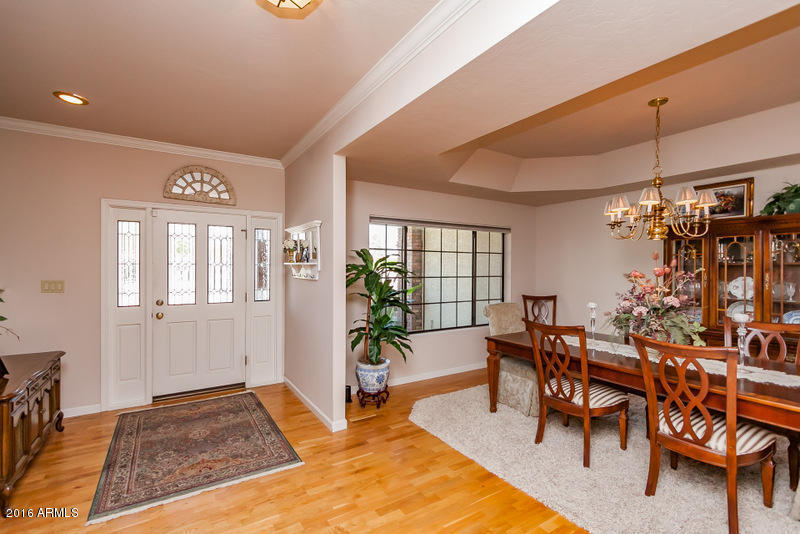 109 E Citation Ln, Tempe, AZ 85284 photo 4