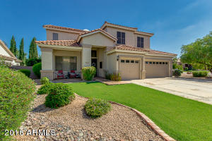 2831 E Ranch Ct, Gilbert, AZ 85296 photo 2