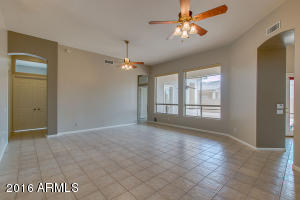 633 W Desert Ave, Gilbert, AZ 85233 photo 10