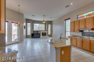 633 W Desert Ave, Gilbert, AZ 85233 photo 13