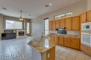 633 W Desert Ave, Gilbert, AZ 85233 photo 14