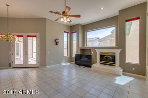 633 W Desert Ave, Gilbert, AZ 85233 photo 21