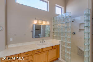 633 W Desert Ave, Gilbert, AZ 85233 photo 30