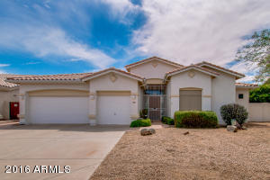 633 W Desert Ave, Gilbert, AZ 85233 photo 2