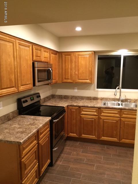 1135 E Vaughn St #A, Tempe, AZ 85283 photo 3