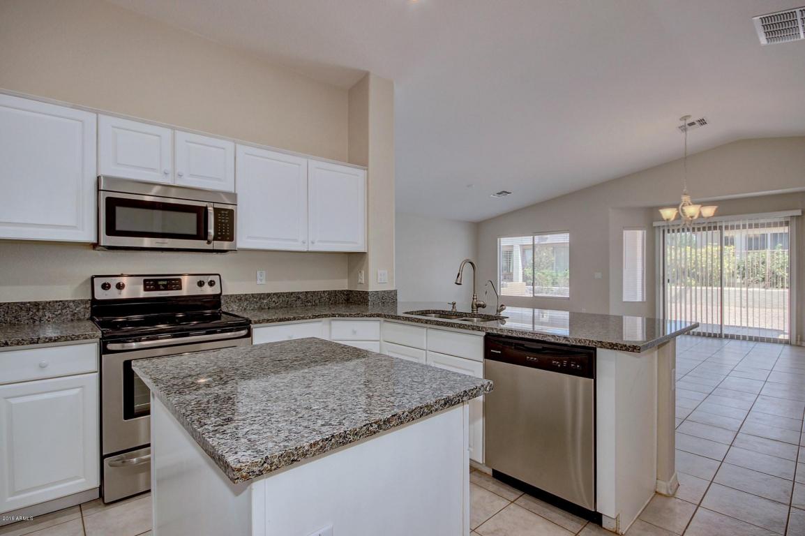 4712 E Indigo St, Gilbert, AZ 85298 photo 11