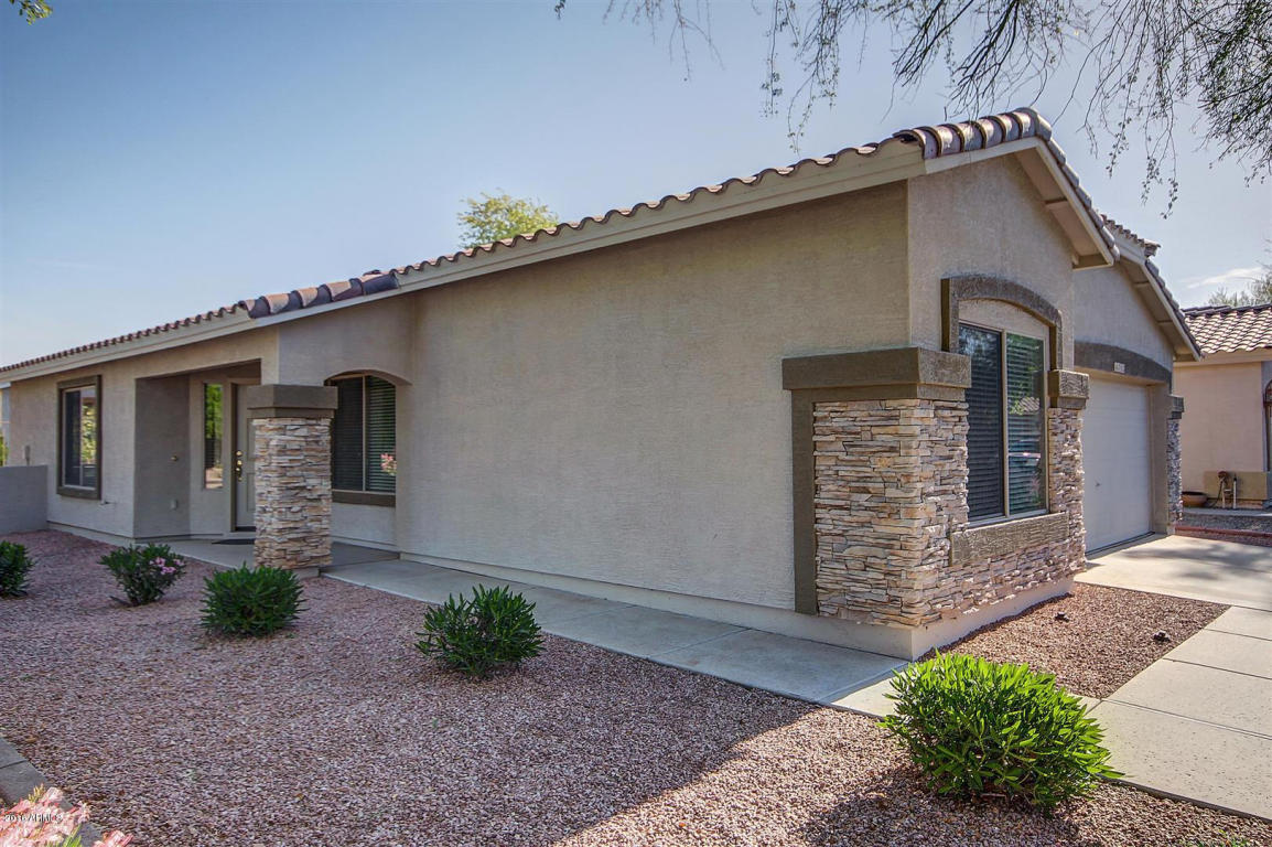 4712 E Indigo St, Gilbert, AZ 85298 photo 3